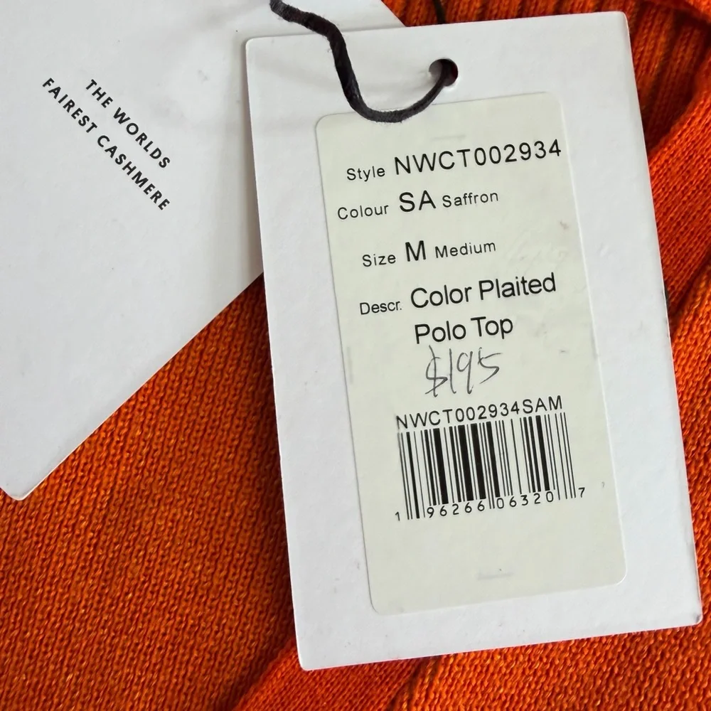 Nadaam | Cashmere V-Neck Button-Up Women's Polo Sweater - Picture 4 of 5